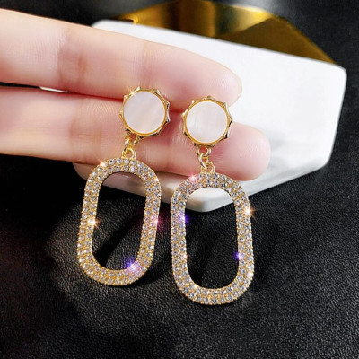 Exaggerated Circle Earring